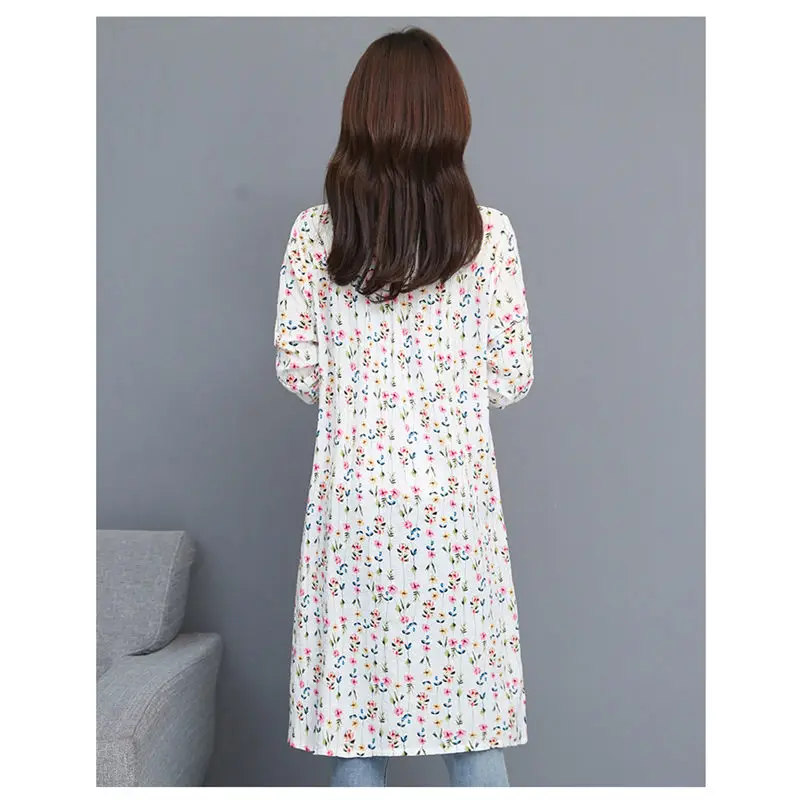 جديد الربيع 2019 الأزهار قميص المرأة طويلة بلوزة المتضخم الأزياء القطن الكتان blusa larga veran عارضة قمصان طويلة الأكمام f165 جديد الربيع 2019 الأزهار قميص المرأة طويلة بلوزة المتضخم الأزياء القطن الكتان blusa larga veran عارضة قمصان طويلة الأكمام f165