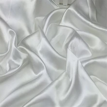 Блестящий полиэстер белый атласный рулон ткани для украшения свадебного платья