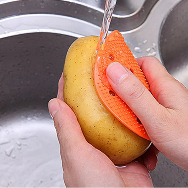 

Multi-functional Fruit Vegetable Brush Kitchen Tools Easy Cleaning Brush For Potato Kitchen Home Gadgets cooking tool