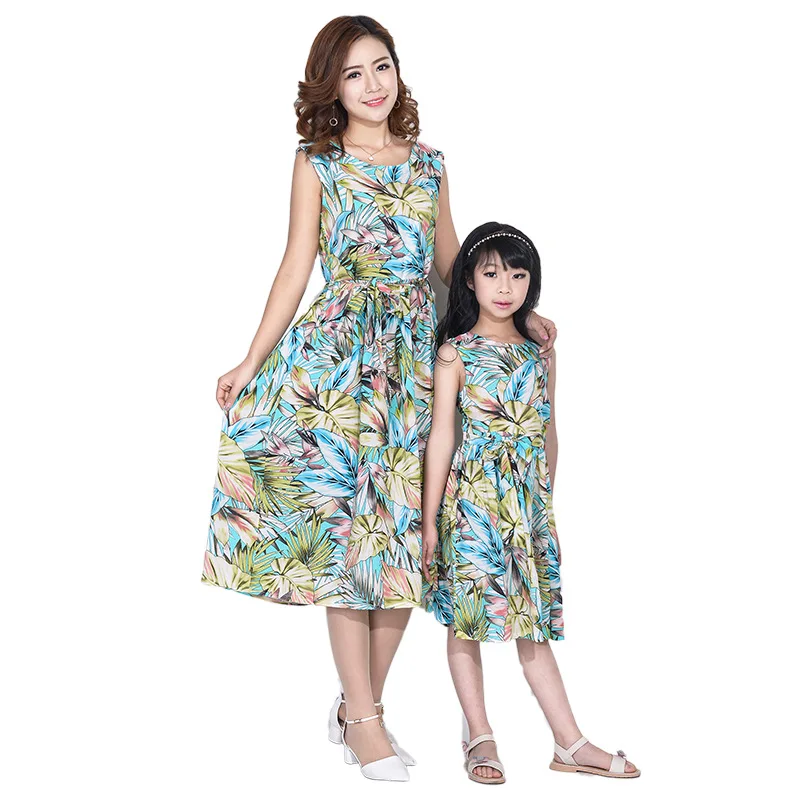 

Women dresses 2018 summer new leaf print knee length mother and daughter dresses casual street wear outfit