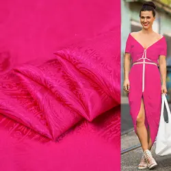 Ярко розовый Пейсли ткань чистый шелк Charmeuse материал жаккард 100 см * 114