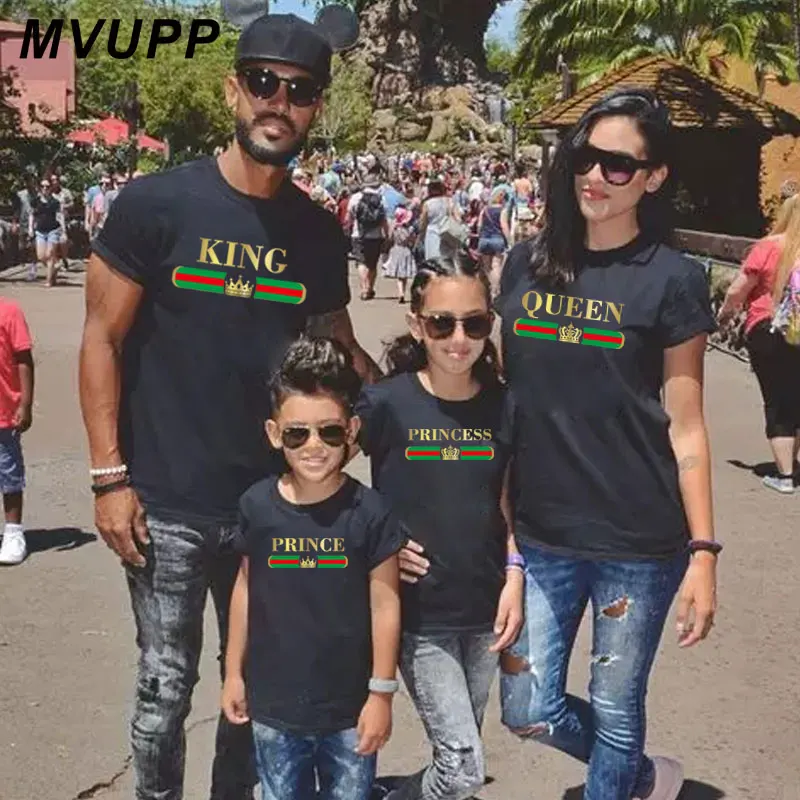 

New Fashion Father Mother Daughter son mommy me and baby girls dress Hot Sale Tee Top shirt Written Printed King Queen Princess