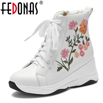 

FEDONAS New Fashion Vintage Embroider White Genuine Leather Women Ankle Boots Lace Up Round Toe Wedges Comfortable Casual Shoes