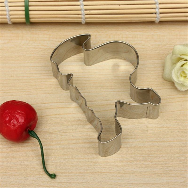 DIY-Christmas-Santa-Claus-Shape-Cutter-Cookies-Biscuit-Cutter-Mold-Baking-Tools (1)