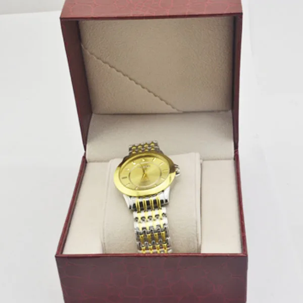 Watch gift box packaging boutique exteravagant quality elegant watch |