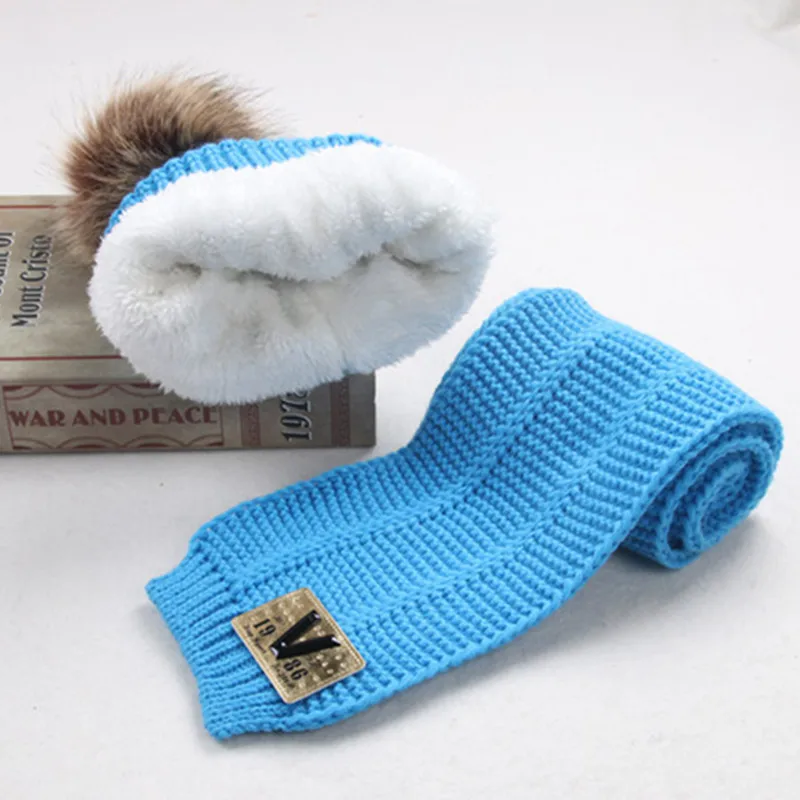 Tanie Zima dziecko dzieci chłopiec dziewczyny stałe czapki szalik ciepła wełna dzianiny uroczy list kapelusz + czapka szalik 2 sztuk zestaw dzieci szyi cieplej Cap