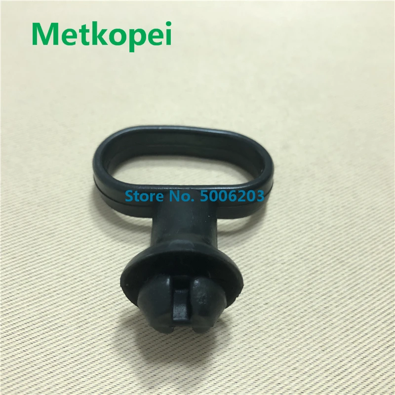GN125 cable holder (4)