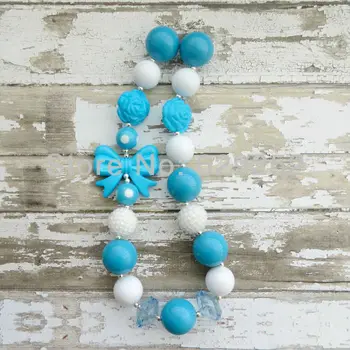 

10Pcs Lot Chunky Beaded Necklace..Chunky Necklace..Childrens Necklace..Pearl Necklace..Photo Prop CB137