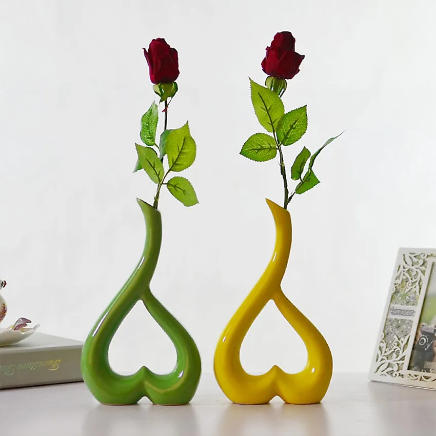 Modern Ceramic Vase New Handmade Flower Shape for Bedroom Ideal as a Creative Gift