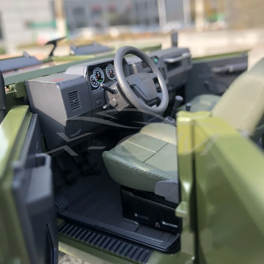 Модель литая автомобиля для 1:18 Beiqi Yongshi BAW 001 60 летний парадный автомобиль на