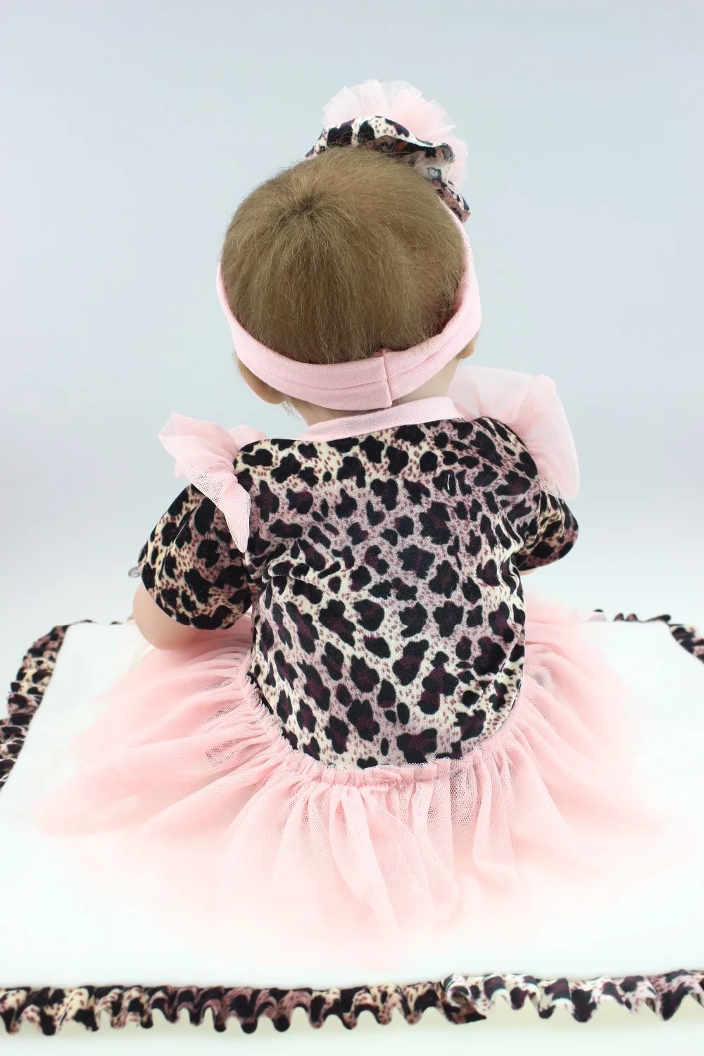Оптовая продажа реалистичные моделирование reborn baby doll Мягкий силиконовый винил настоящая нежное прикосновение Новорожденные кукла