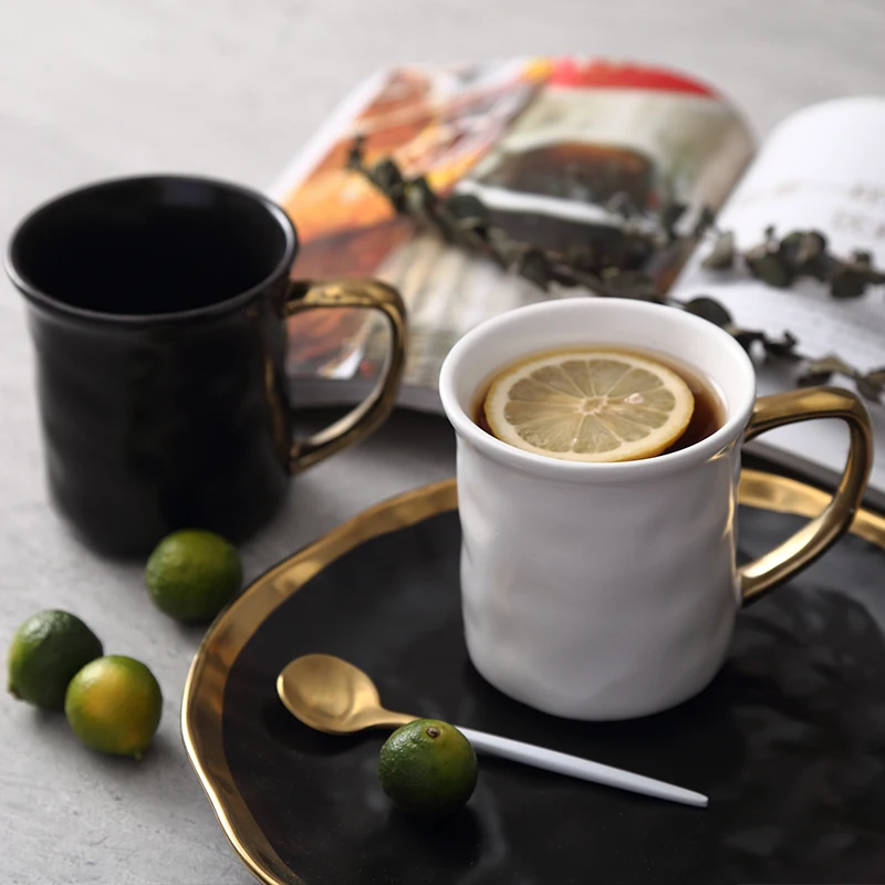Beste Nordic Korte Zwart Wit en Goud Koffie Mok Keramische Voor Thee Latte Hot Chocolade Tafel Keuken Drink Ware Cups Equisite boss Mok