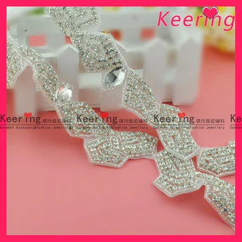 

Fashion Free Shipping Wholesale Rhinestone Patch For Sash WRA-280