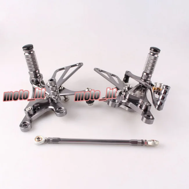 

GZYF CNC Motorcycle Adjustable Rearset Rear Set Footpegs Foot Rest Pegs For Yamaha YZF R1 2004 2005 2006 Aluminum Alloy