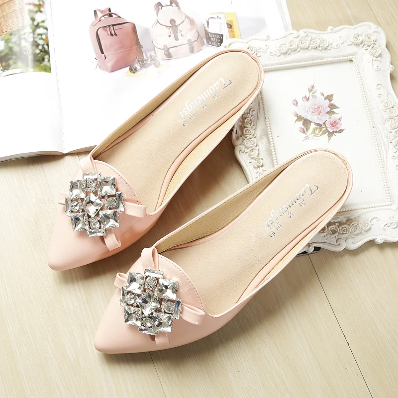 

2019 Newest Women Rhinestone Flat Beach Shoes Slippers Summer Women Flats Office Causl Shoes Pu Leather Slides YX0050