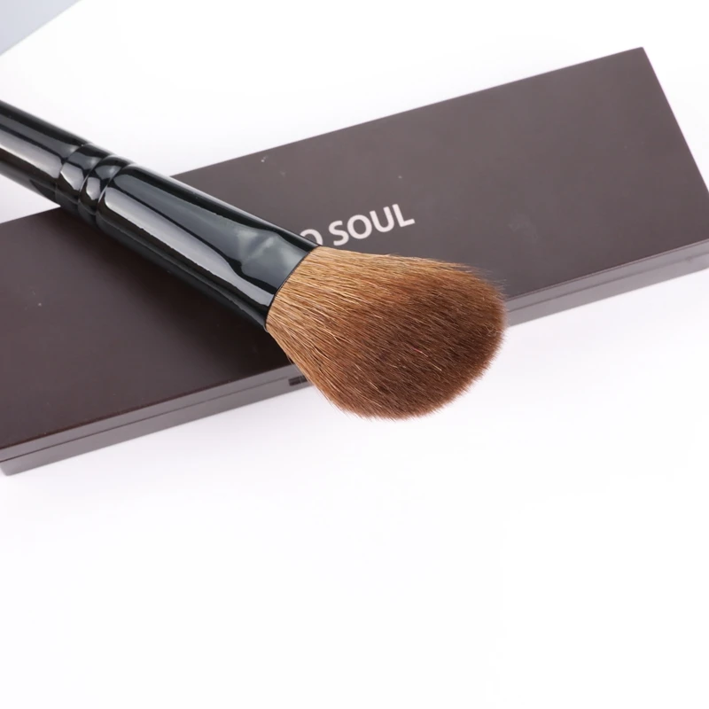 Alinmi WG-SEREIS BRUSH 22 Angled Contour Brush _ 2