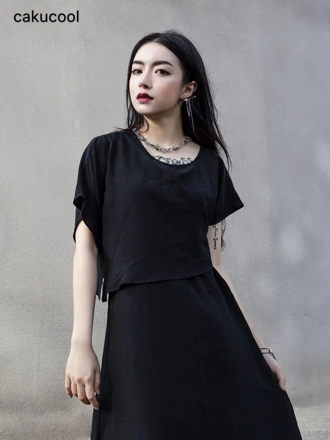 

Cakucool 2019 summer simple Korean version of the two-piece thin section summer irregular comfortable loose ladies dress
