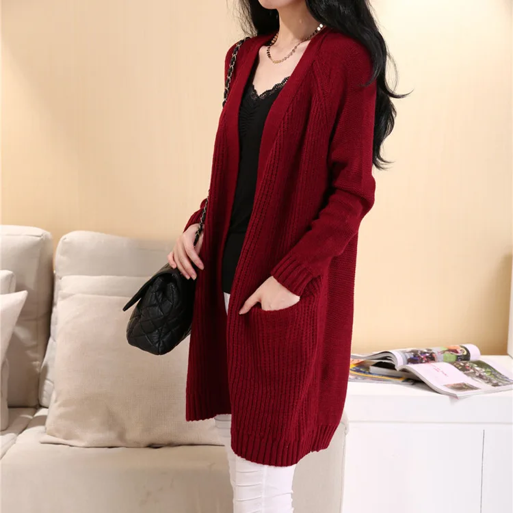 Discount women's cardigan in the spring and autumn outfit new long-sleeved v-neck long loose knitting cardigan in pure color