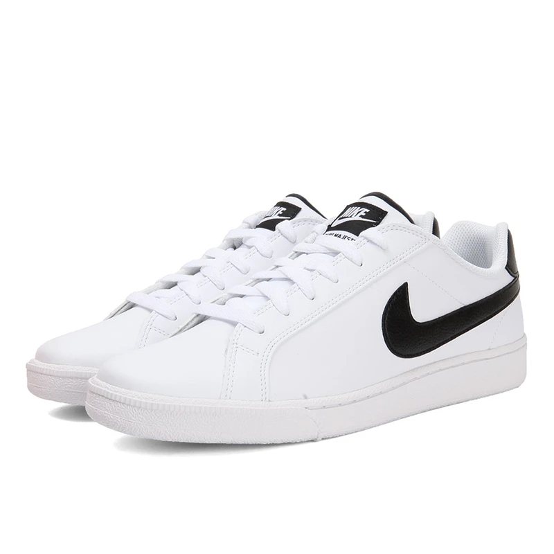 Sports et Loisirs Nike Court Majestic Leather Chaussures de tennis  Chaussures de tennis Homme