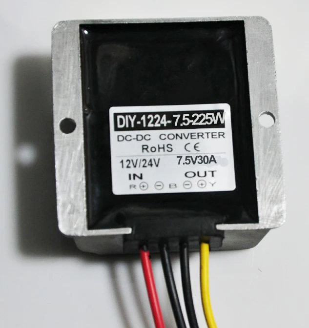 

12V24V(11V-40V) Step Down 7.5V 30A 225W DC DC Converter Buck Module Car Power Converter Adapter Voltage Regulator Waterproof