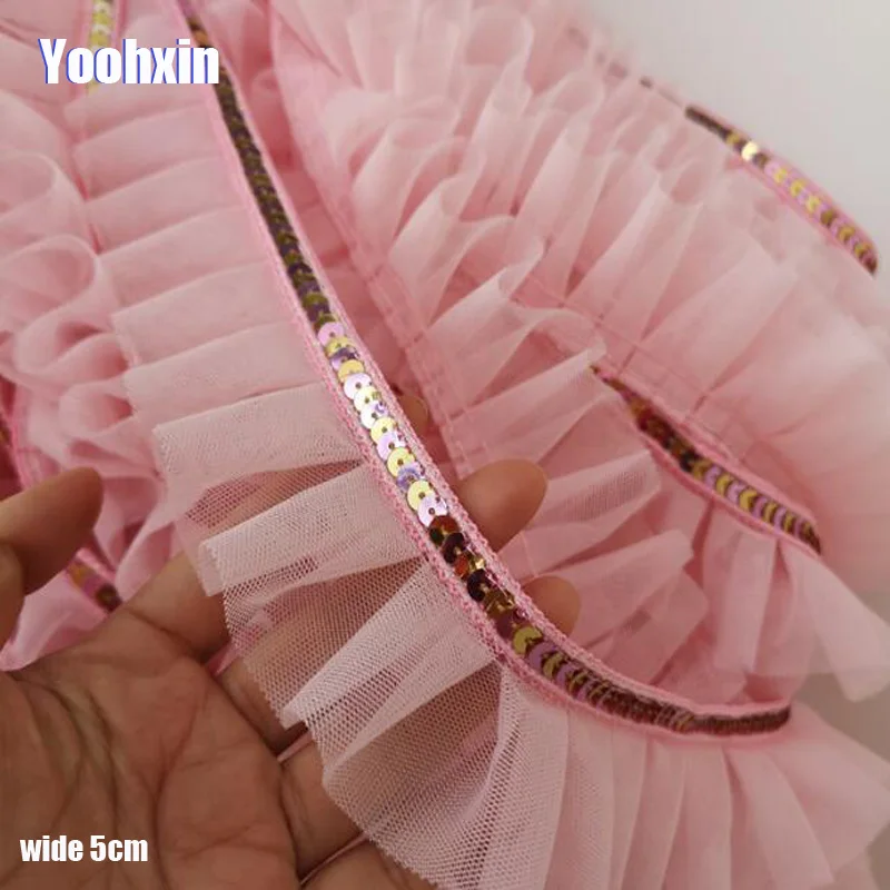 5CM Wide HOT Embroidery pink sequin flower lace fabric trim ribbon DIY sewing applique collar Women dress wedding guipure decor
5CM Wide HOT Embroidery pink sequin flower lace fabric trim ribbon DIY sewing applique collar Women dress wedding guipure decor