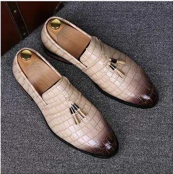 

Tassel Men Leather Shoes Pointed Toe 2018 Spring Slip On Men Shoes Brown Black Beige Leather Shoes High Quality