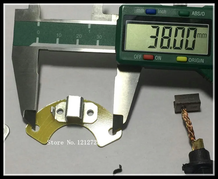 Скутер мотоцикл 152QMI 157QMJ запуска двигателя угольные щетки GY6-125 GY6-150 запуска двигателя щетка в сборе
