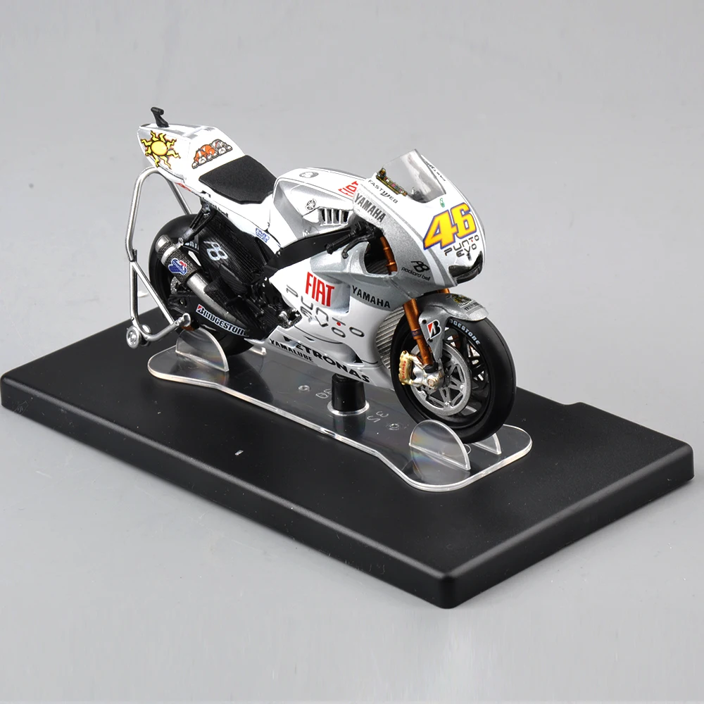 

1:18 Valentino Rossi Yamaha YZR-M1 46# Estoril 2009 Motorcycle Model Kids Collectible Racing Bike Diecast Gift