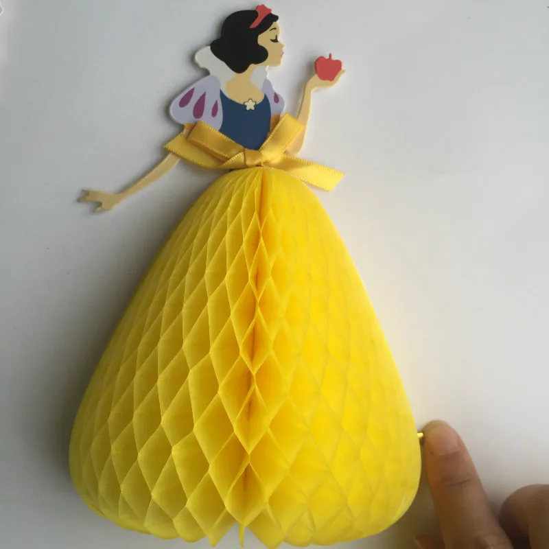 

1pcs Snow White Princess Inviting Cards 3D Dimensional Greeting Paper Honeycomb Inviting Cards Wedding Engagement Party