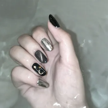 

Ins beautiful black cat eye hit pure color moon and star theme false nails 24pcs cute lady full nail tips Bride 3d fake nails
