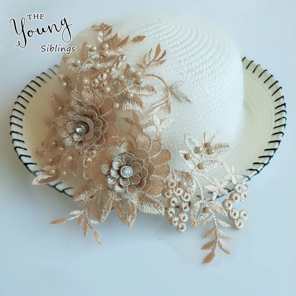 

Applique Lace Fabric Rhinestone Decors DIY Lace Collar Crafts Applications for Clothes Embroidery Neckline Clothing Accessoires