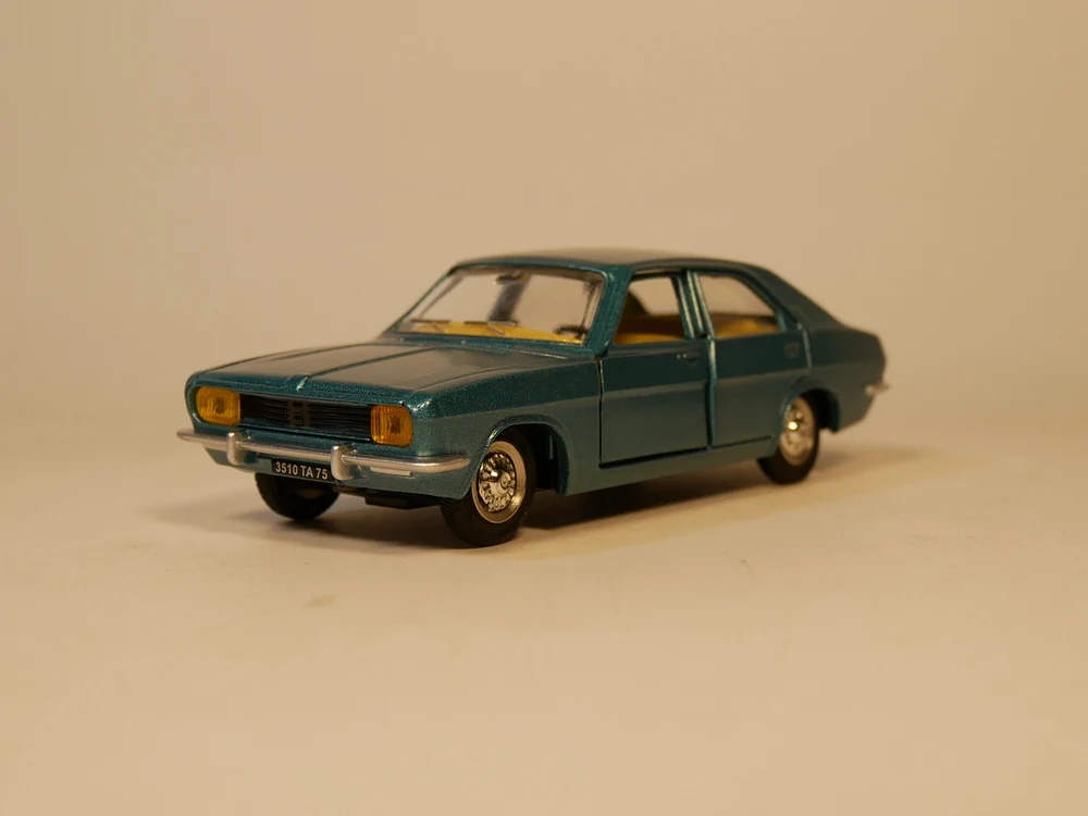 DINKY TOYS 1:43 SIMCA 1800 литая модель автомобиля