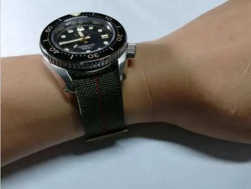 

Sharkey SBDX001 Tuna Diver Automatic Wristwatch MN Band Gold MM