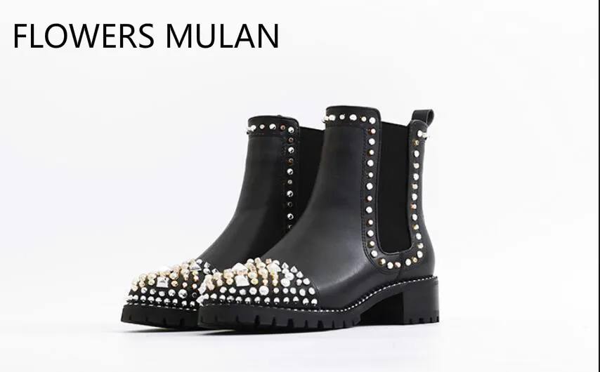 

Presale Brand Design Rivet Women Ankle Boots Round Toe Metal Crystal Women Motorcycle Boots England Style Female Martin Boots