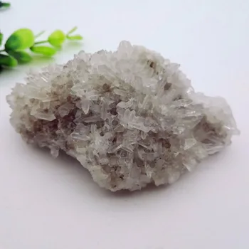 

233g Natural White Crystal Druse Quartz Vug Crystal Cluster Nunatak Decoration Column Point Radiation-resistant Chakra Stone
