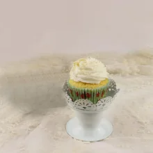 Белое Кованое железо металлический держатель для кексов стенд