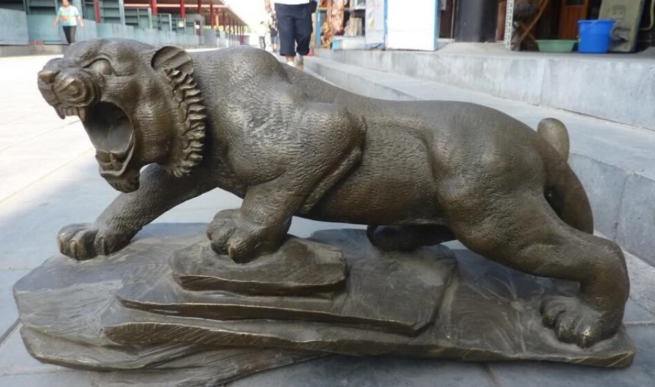 

12"Chinese Bronze Carved eximous ferocious tiger Statue R0715 B0403