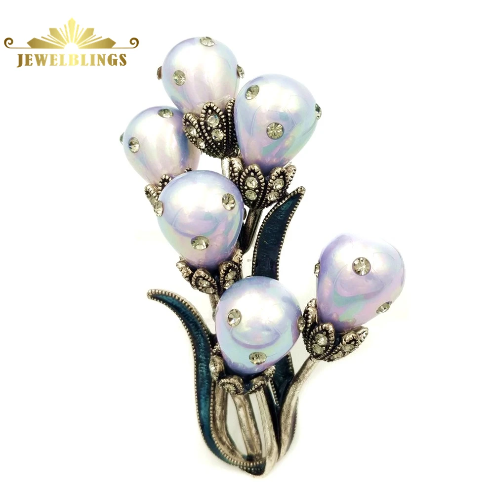 

Retro Antique Imitated Pear Pearl Tulip Flowers Buds Brooch Gold Tone Enameled Leaf Crystal Deco Flower Leaf Bud Pin for Bridal