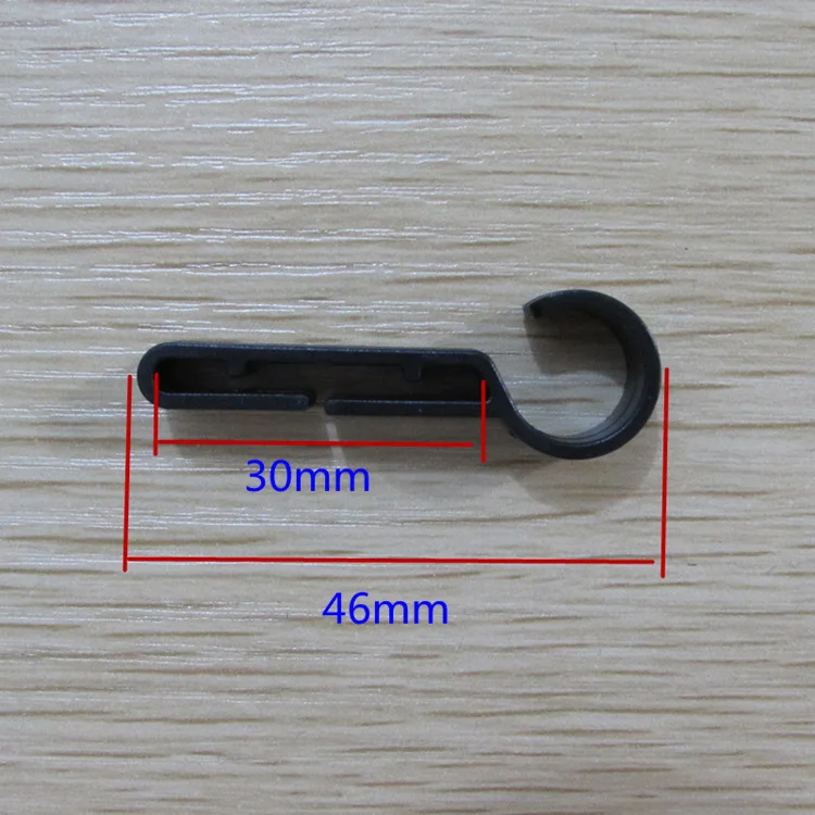 Safety helmet headlight buckle plahook