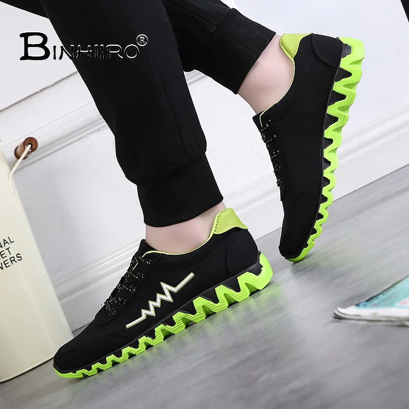 

BINHIIRO New Casual Shoes Men Spring Autumn Breathable Canvas Light Lace-Up Cotton Fabric Solid Basic Black Sneakers Men Shoes