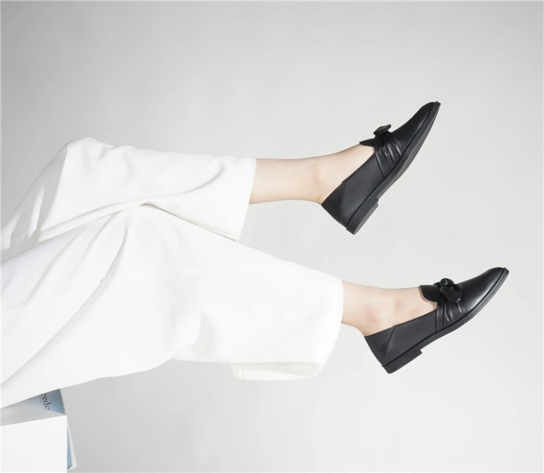 Женская летняя обувь на плоской подошве; женские кроссовки на плоской подошве с острым носком; женская повседневная обувь с бантом; Туфли-оксфорды для женщин