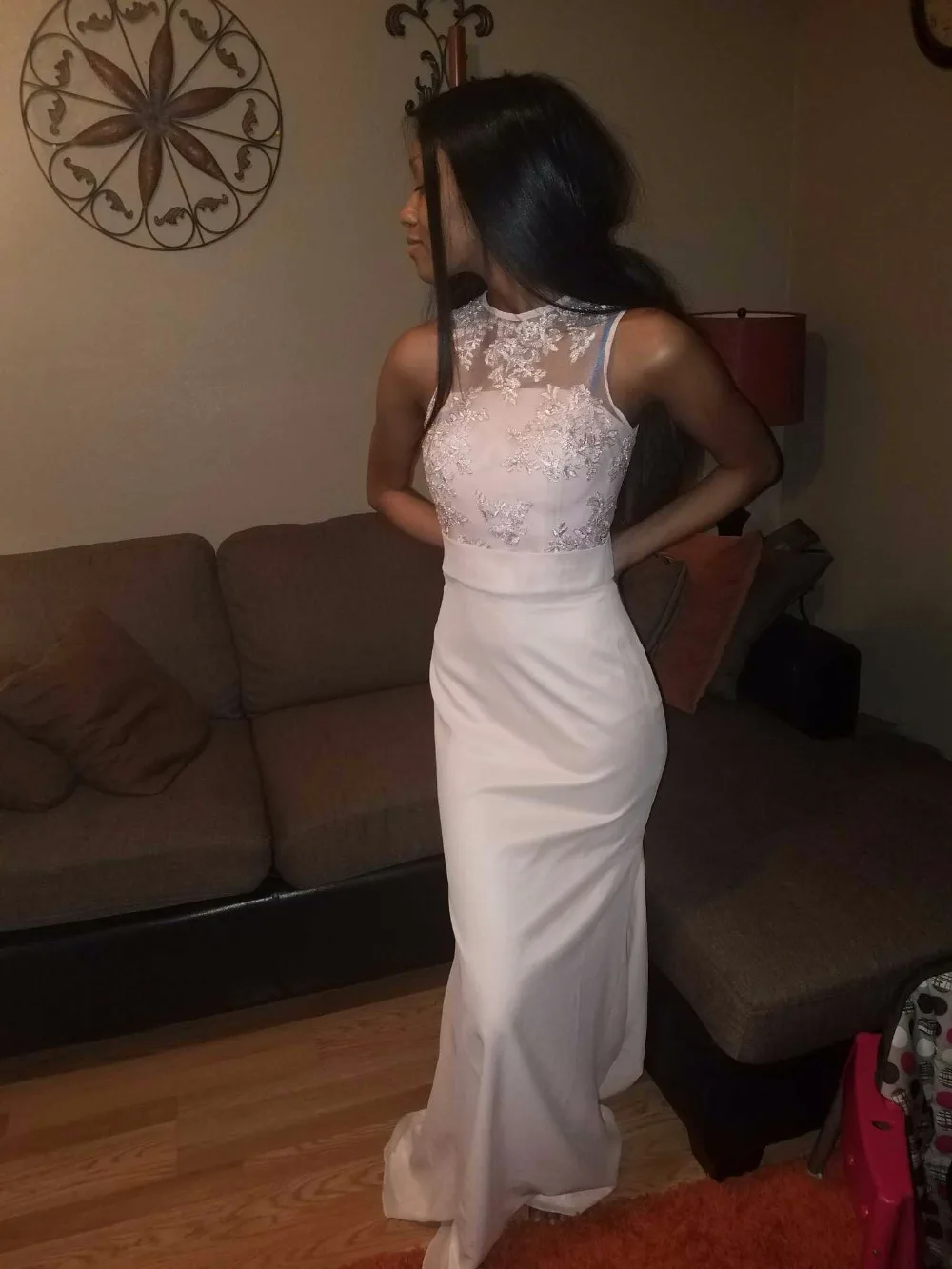 review_2075572247_00