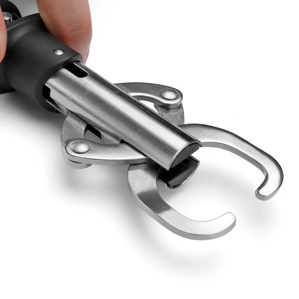 Fish Lip Grip Gripper Bass with 15kg/30lb Weigh Scale Portable Fishing