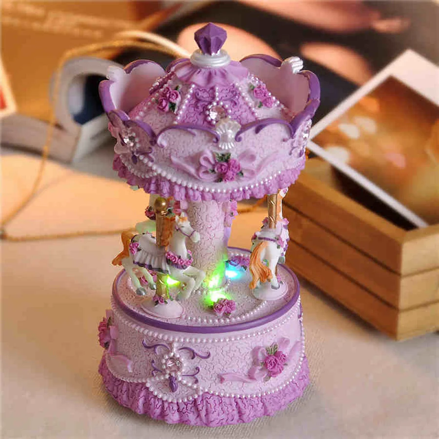 Creative Gifts carousel Mini Music Box with flashing Light Musical
