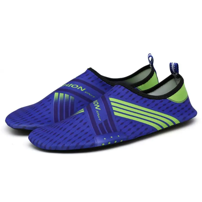 أحدث الرجال النساء للجنسين بيرفوت الجلد الجوارب جورب مخطط أحذية الشاطئ بركة جيم أكوا المياه شاطئ السباحة المنبع أحدث الرجال النساء للجنسين بيرفوت الجلد الجوارب جورب مخطط أحذية الشاطئ بركة جيم أكوا المياه شاطئ السباحة المنبع