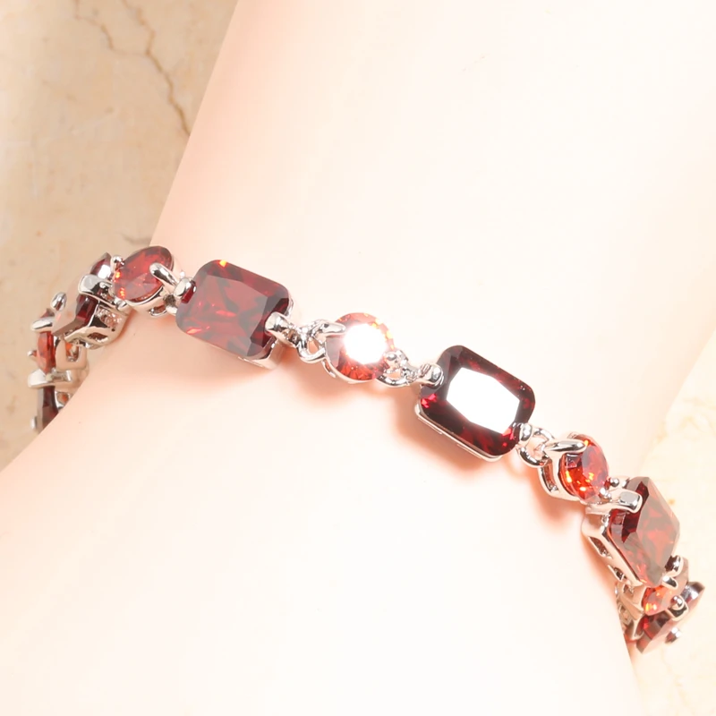 

Adorable Red Garnet 925 Sterling Silver Gems Link Chain Bracelet 6 7 Inch L10034