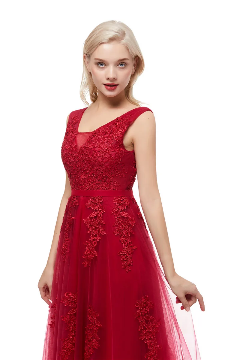 Beauty Emily Lace Appliques V-neck Long Evening Dresses 2019 Bride Sexy Sleeveless Formal Party Prom Dresses Custom Beauty Emily Lace Appliques V-neck Long Evening Dresses 2019 Bride Sexy Sleeveless Formal Party Prom Dresses Custom