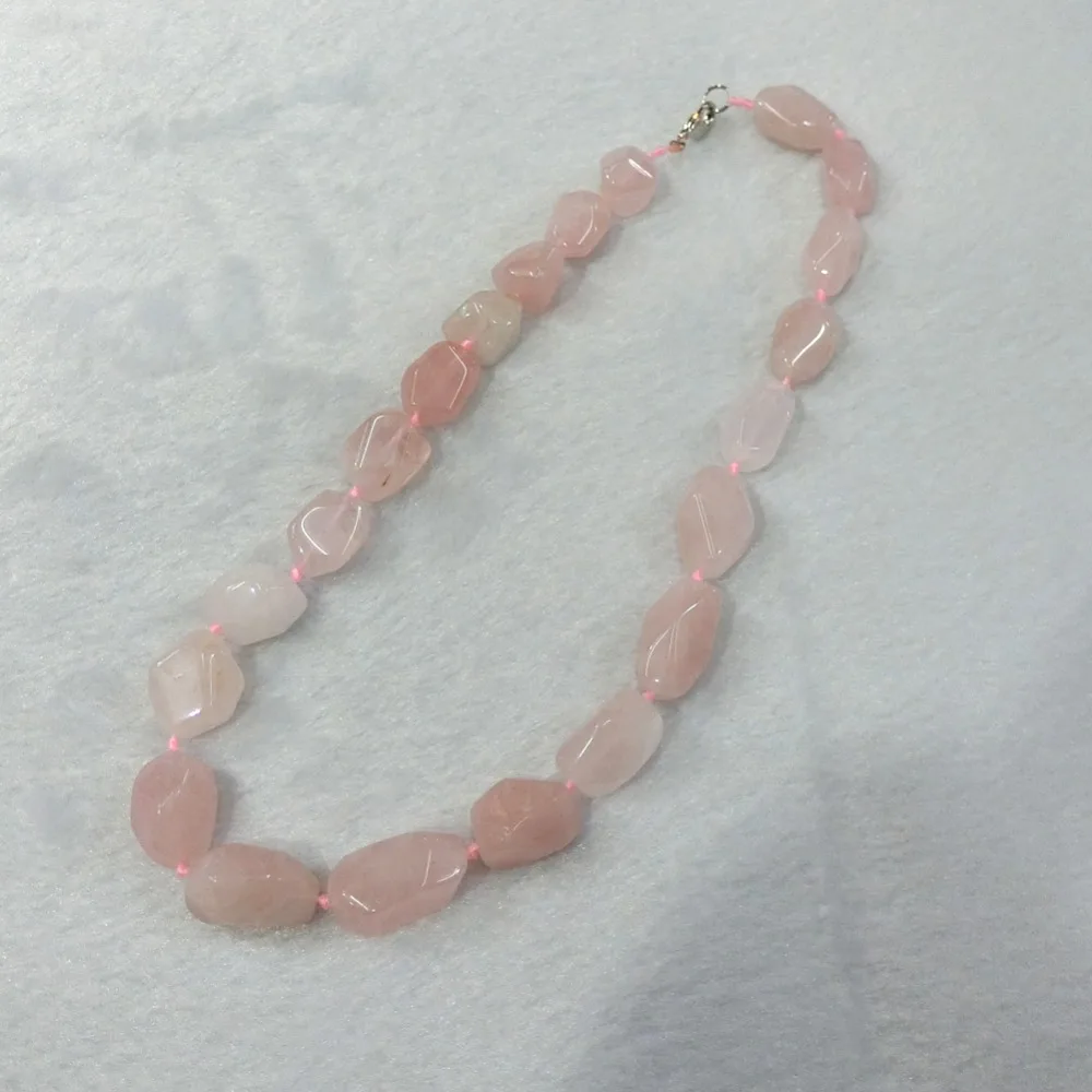 

3pcs/lot Natural Roses Quartz Crystal Stone Agates Colorful Choker Necklace Irregular String Energy Beaded Necklace Collar Free