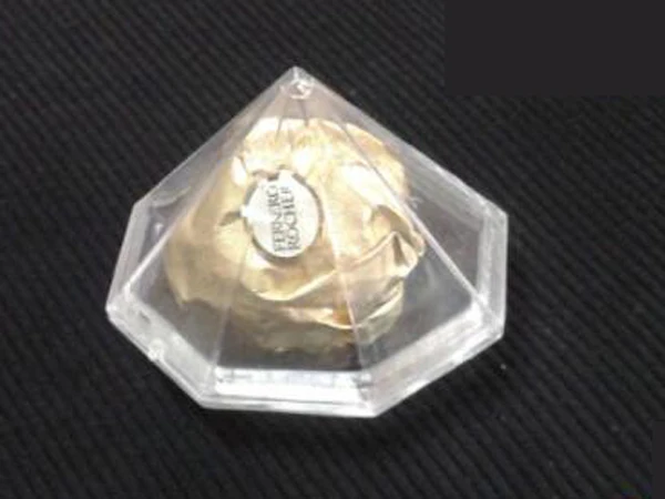 12 Fillable Plastic Diamonds Clear Wedding Favors-1