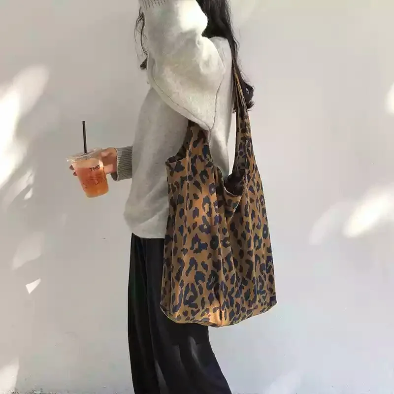 

Women Leopard spot shopping bag Corduroy reusable tote Shoulder Bags grocery Crossbody Bags for Women Messenger Bags 2019